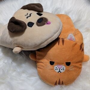 Inseparables Cute Dog and Cat Plush Slippers